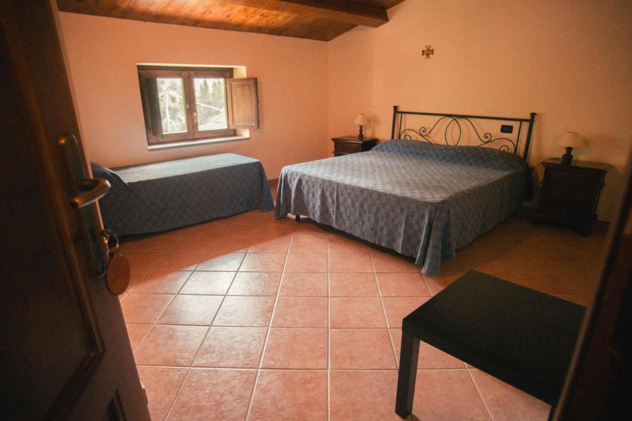 I Cedri Agriturismo Biologico Orsomarso 外观 照片